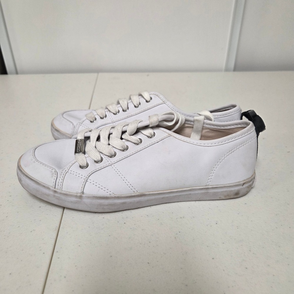 Guess Goodly3-R Womens White Faux Leather Low Top Sneakers Size 6.5M